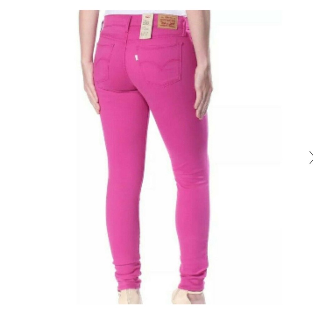 Hot pink Levi’s Jeans